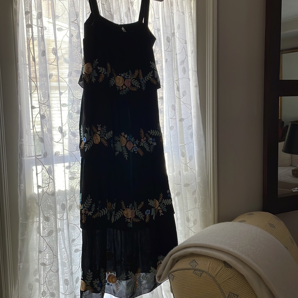 VILSHENKO Maxi sleeveless layered dress - Picture 8 of 8